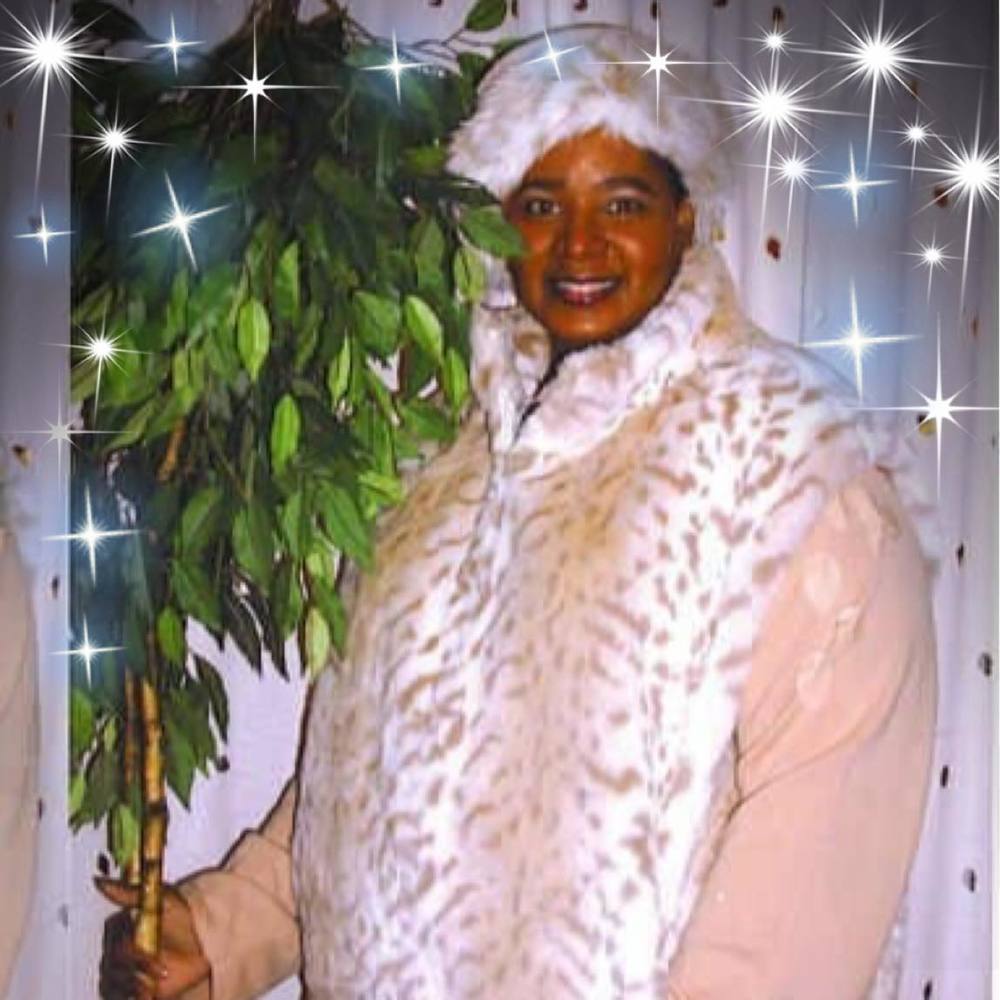 Meet your Posher, Debra